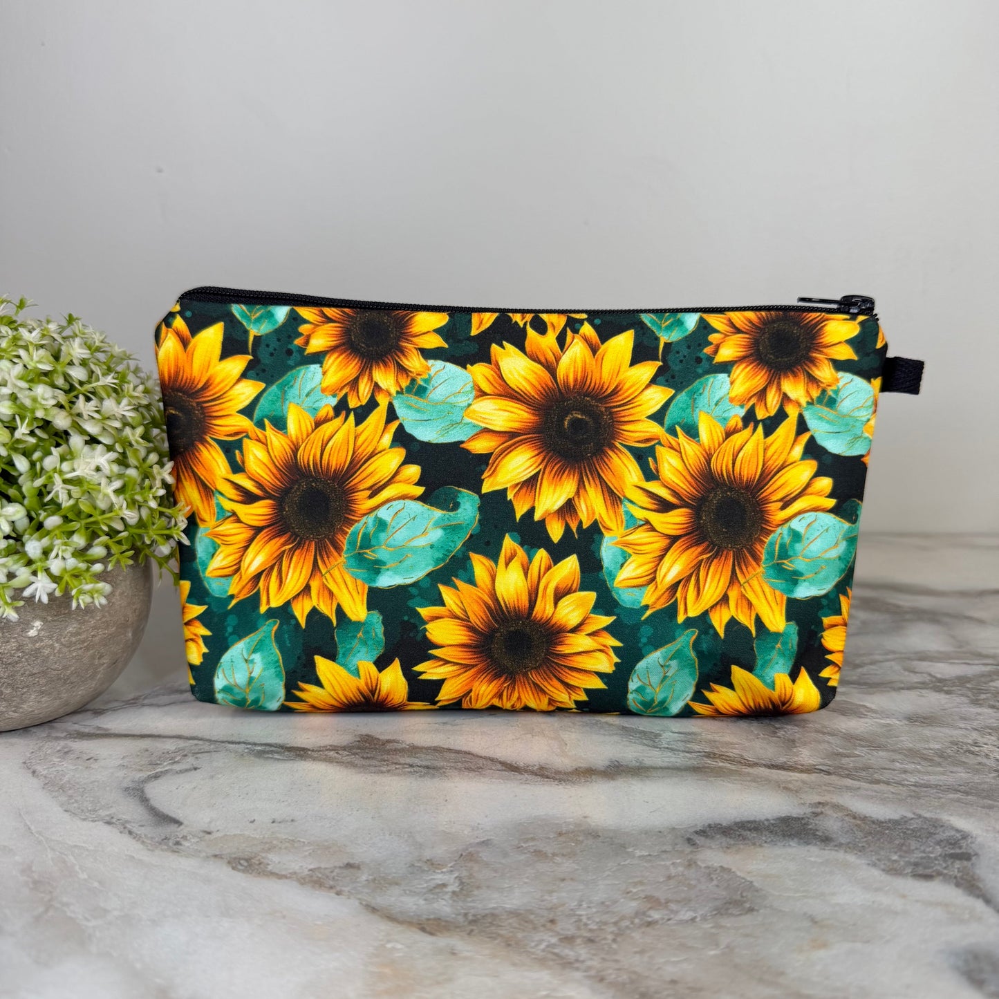 Sunflower pouch by Arimel by Emily