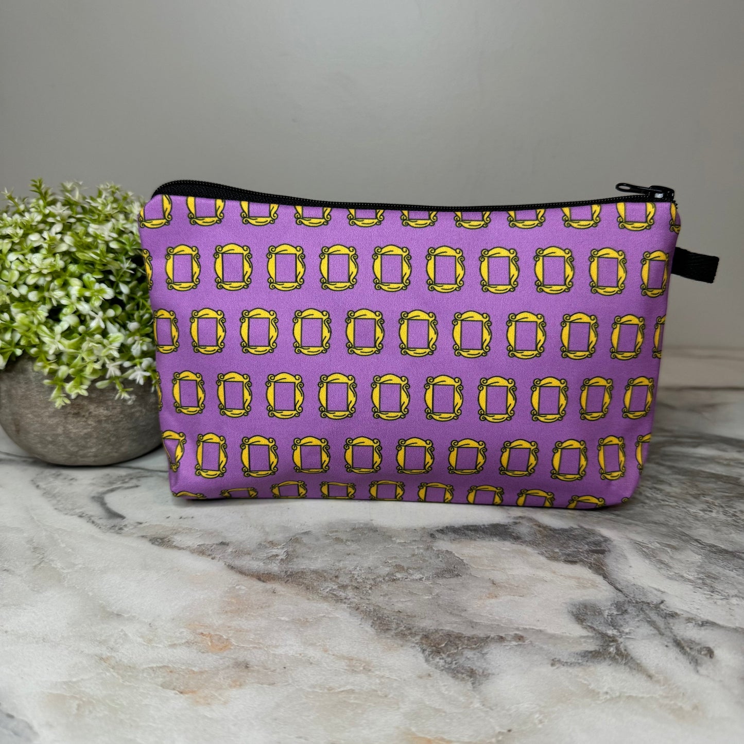 Friends, Door Frame zipper pouch by Arimel by Emily