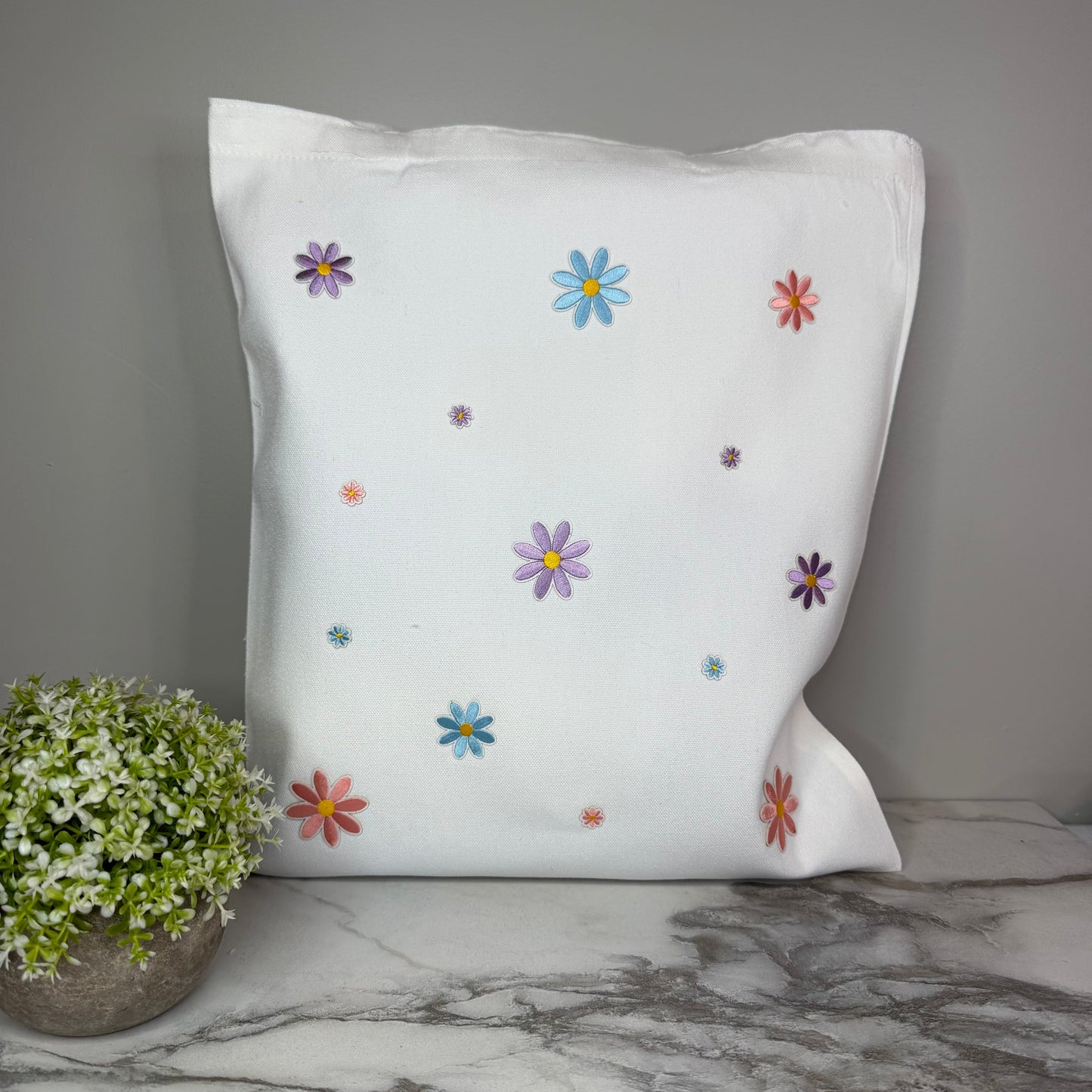 Patches tote by Arimel by Emily