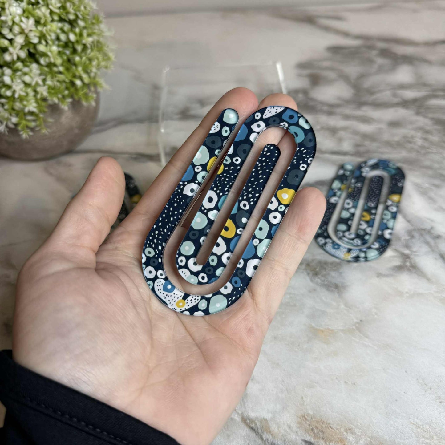 Blue Yellow Floral paperclip by Arimel by Emily